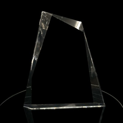 Medium Beveled Mountain Peaks